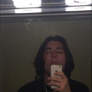 Meet your Posher, Aiden